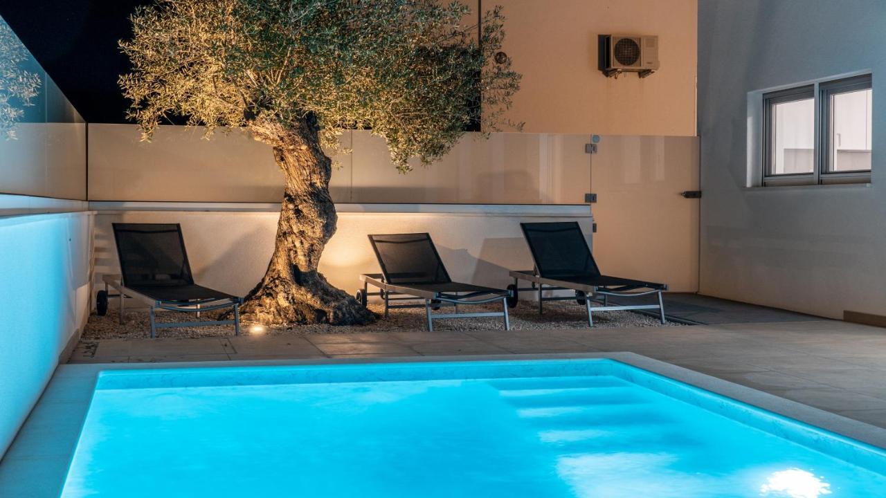 Villa Dea - Dein Rueckzugsort Am Meer Mit Beheiztem Pool Vrsi Exterior foto